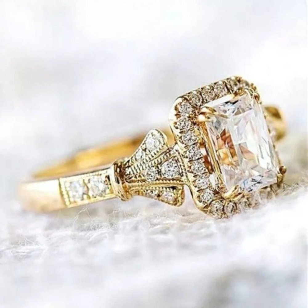 new Gold Plated Shiny CZ Stone Ring